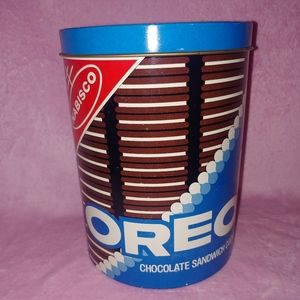 Vintage Nabisco Oreo cookie cylinder tin.
